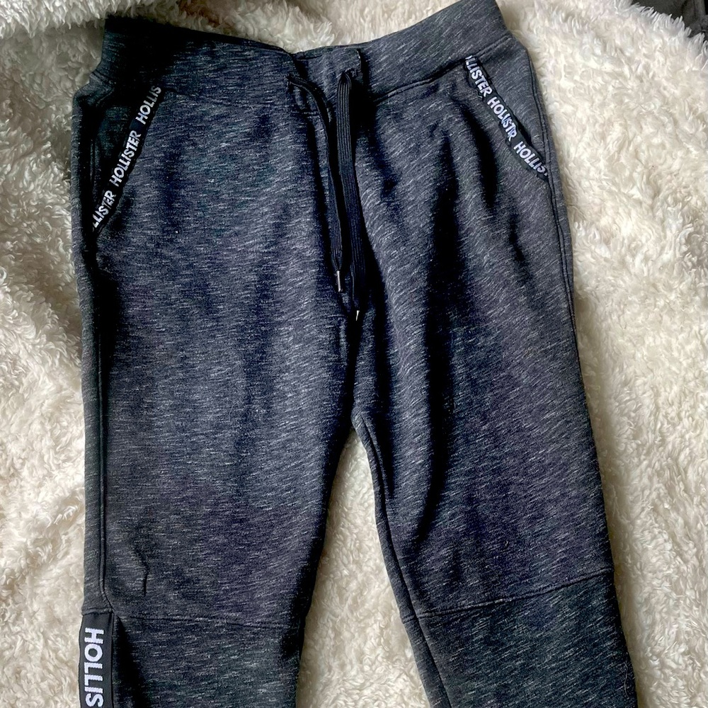 Hollister joggers. Dark grey. Drawstring